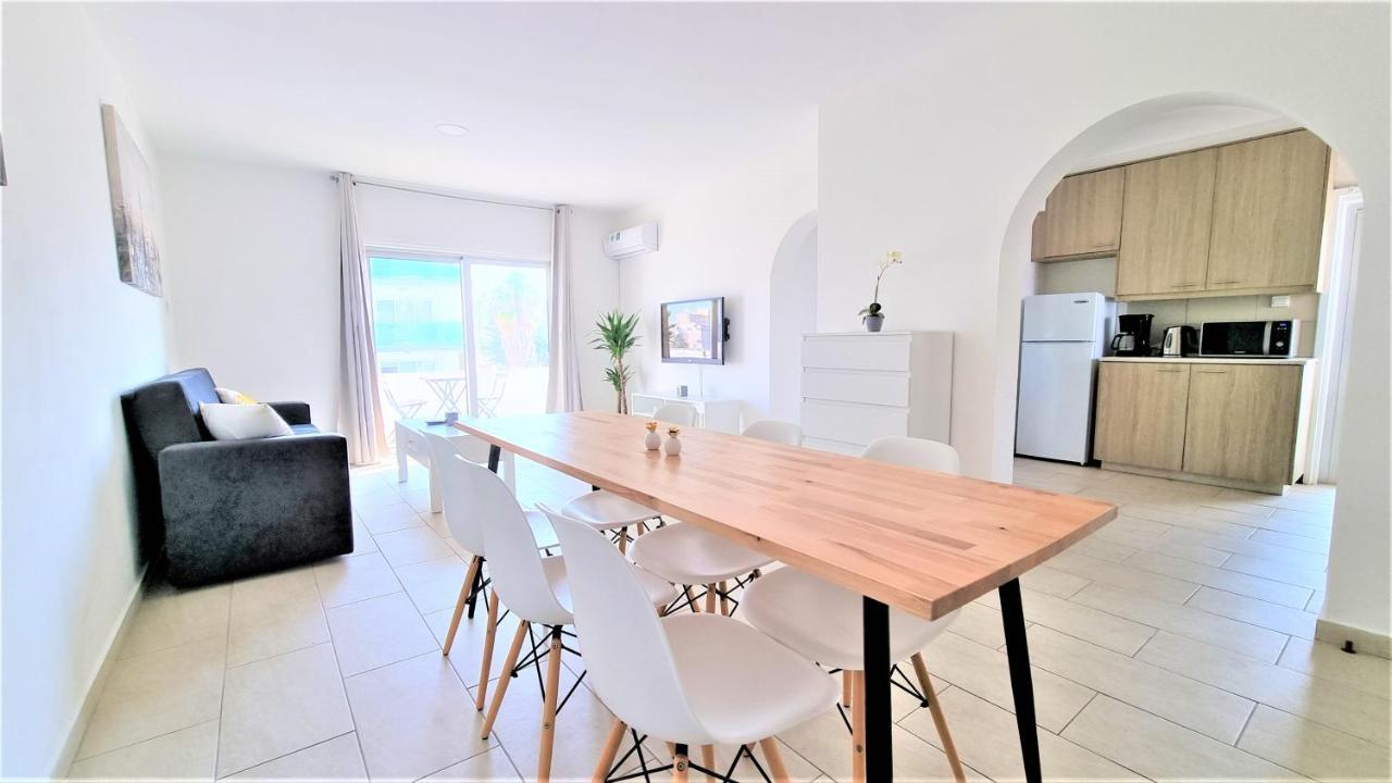 Spacious Lightflooded 2Br Apt / Near Center & Harbour Ларнака Экстерьер фото